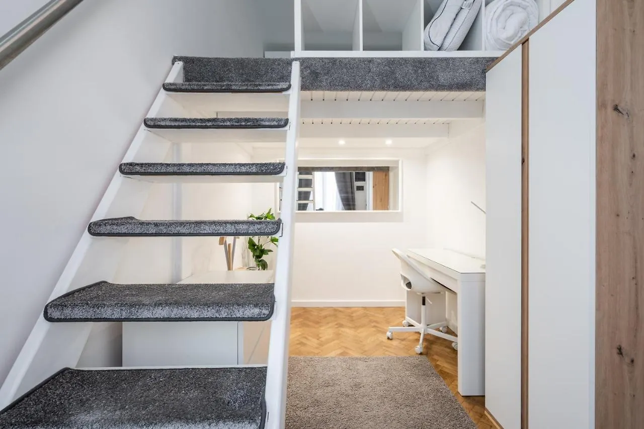 Galaxy Cube Apartment 부다페스트 헝가리